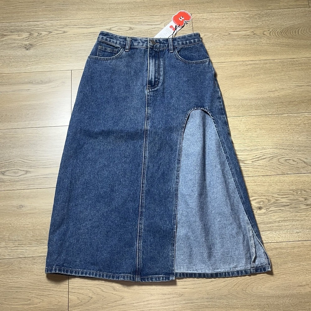 CIDER NWT Denim Skirt Womens S Side Split High Cutaway Peekaboo Long Mdm Wash